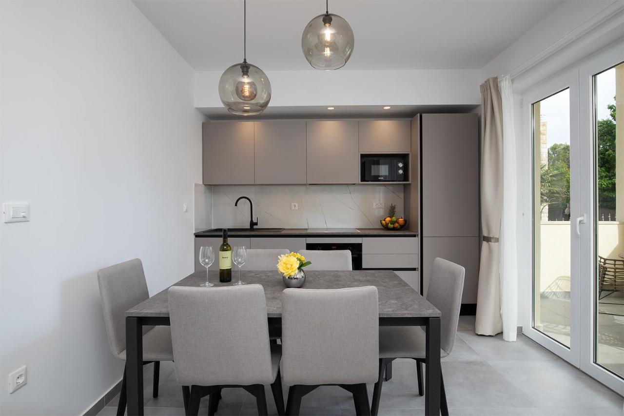 Igor Apartment