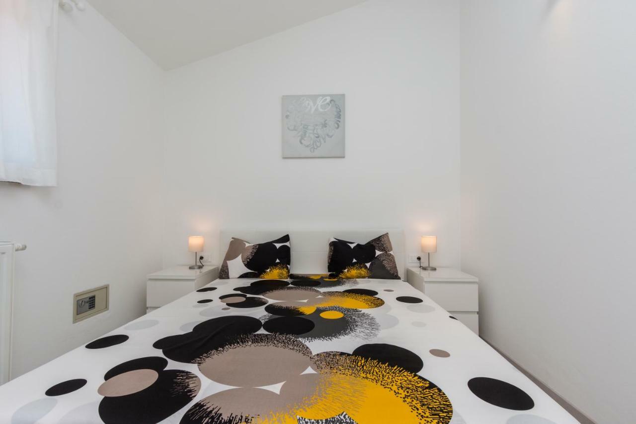 Igor Apartment
